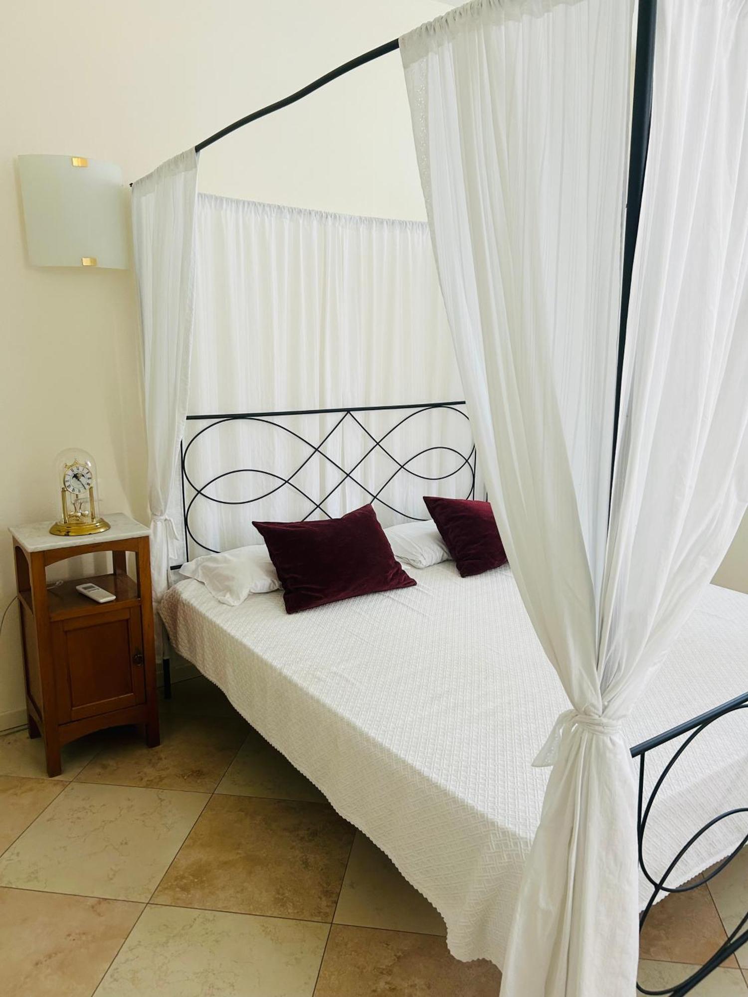 Maestro Suites Верона Екстериор снимка