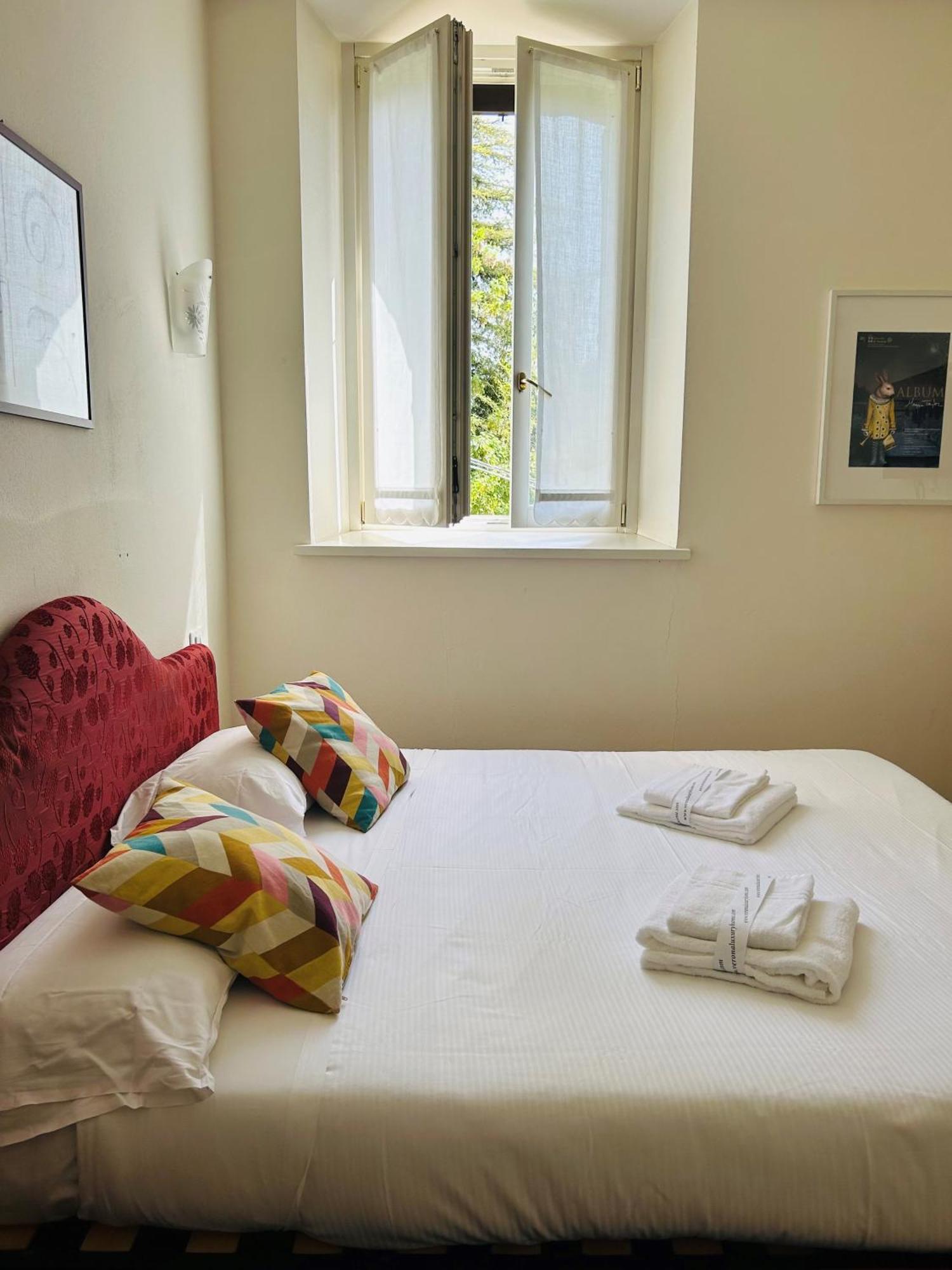 Maestro Suites Верона Екстериор снимка